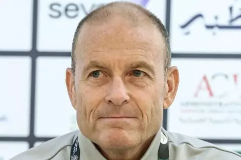 توروب: الأهلي قدّم أفضل أداء منذ مجيئي.. ولا أرى أننا عانينا أمام سيراميكا كليوباترا 